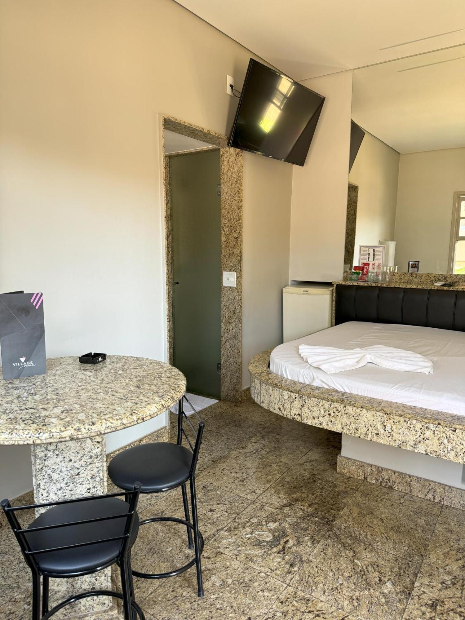Village Motel Ribeirão Preto Zewnętrze zdjęcie